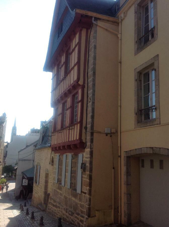شقة Le Vieux Quimper Classe*** المظهر الخارجي الصورة