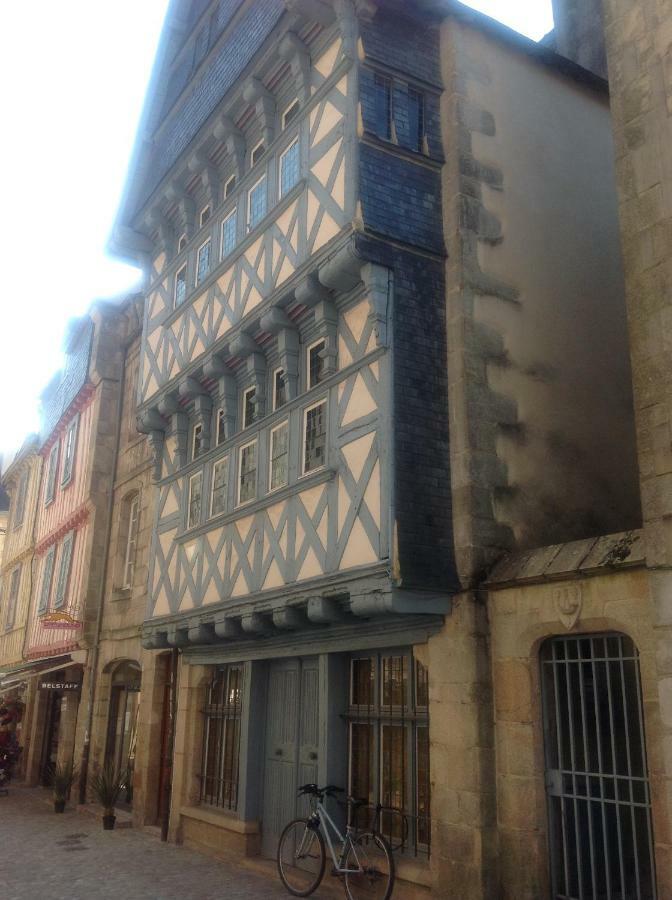 شقة Le Vieux Quimper Classe*** المظهر الخارجي الصورة